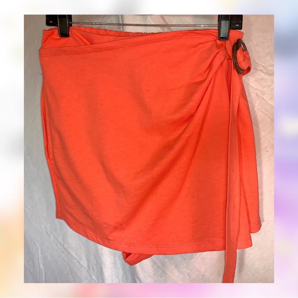 Free People Beach coral skorts NWT